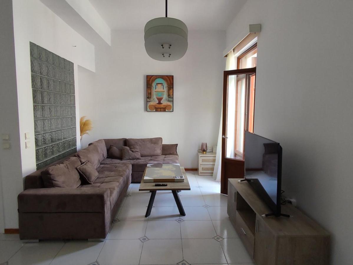 Dr. J. Spon Apartment Nafpaktos Exteriér fotografie