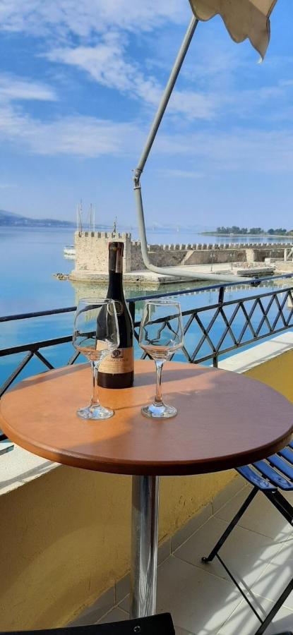 Dr. J. Spon Apartment Nafpaktos Exteriér fotografie