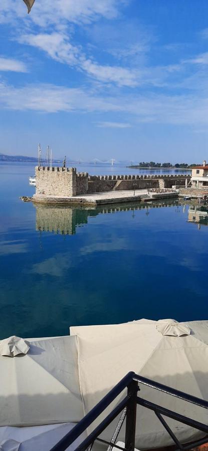 Dr. J. Spon Apartment Nafpaktos Exteriér fotografie